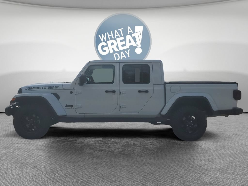 Used 2025 Jeep Gladiator Mojave AWD/4WD image 7