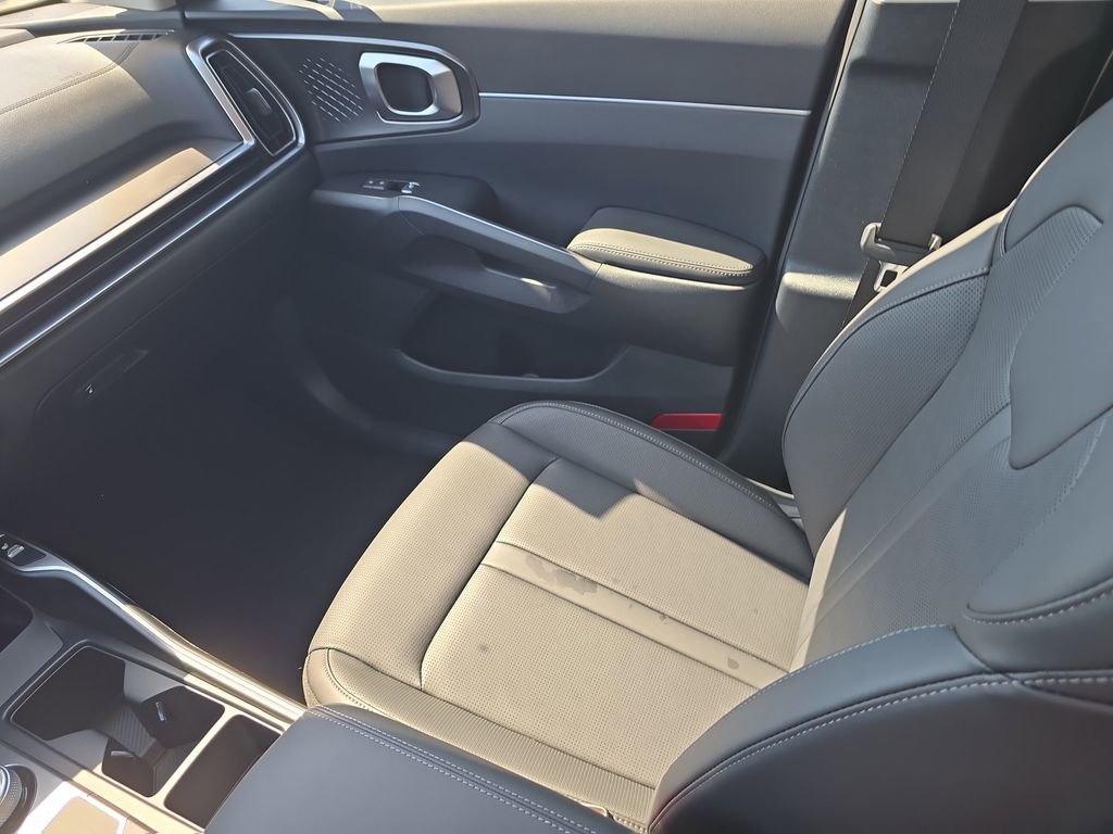 New 2026 Kia Sorento EX image 16