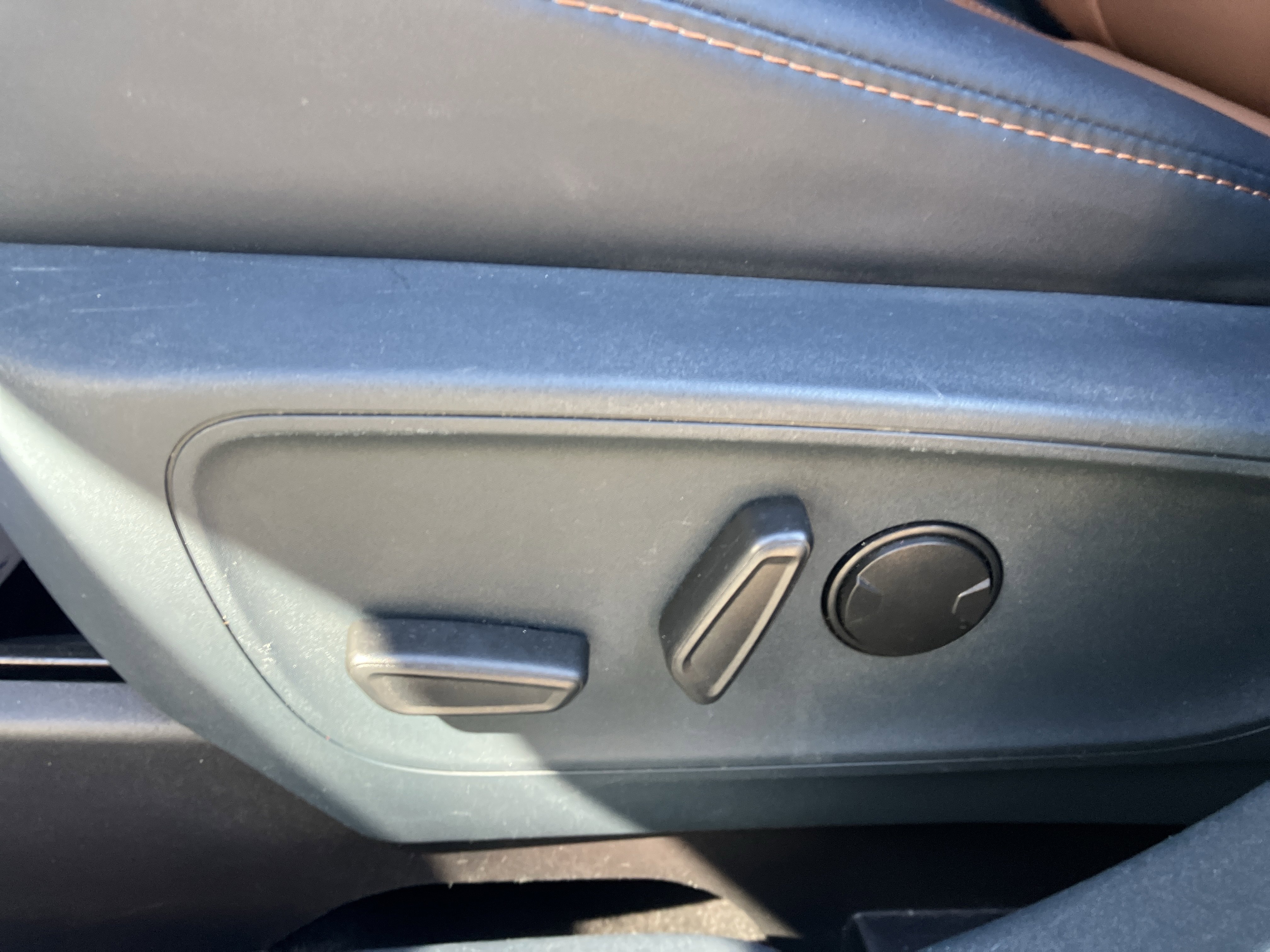 Certified 2023 Ford Maverick Lariat w/ Equipment Group 500A Standard image 24