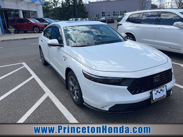 Used 2024 Honda Accord EX-L image 1