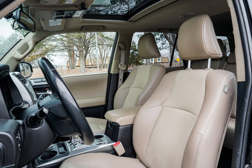 Used 2014 Toyota 4Runner SR5 image 13