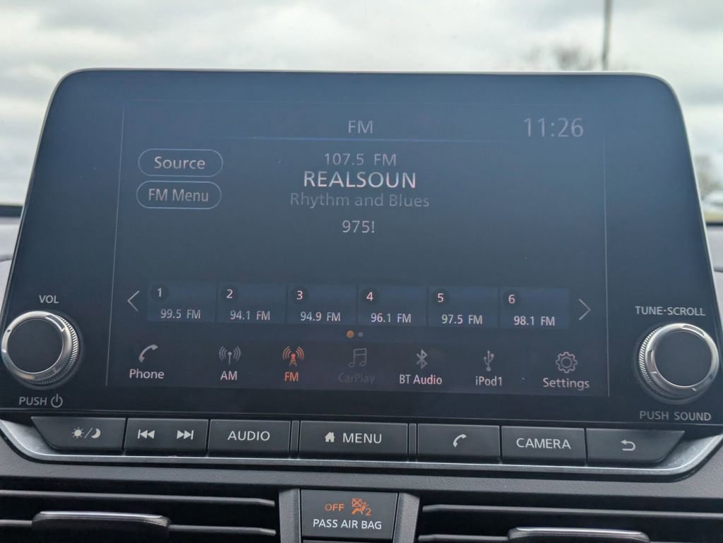 Used 2025 Nissan Altima 2.5 SV image 19