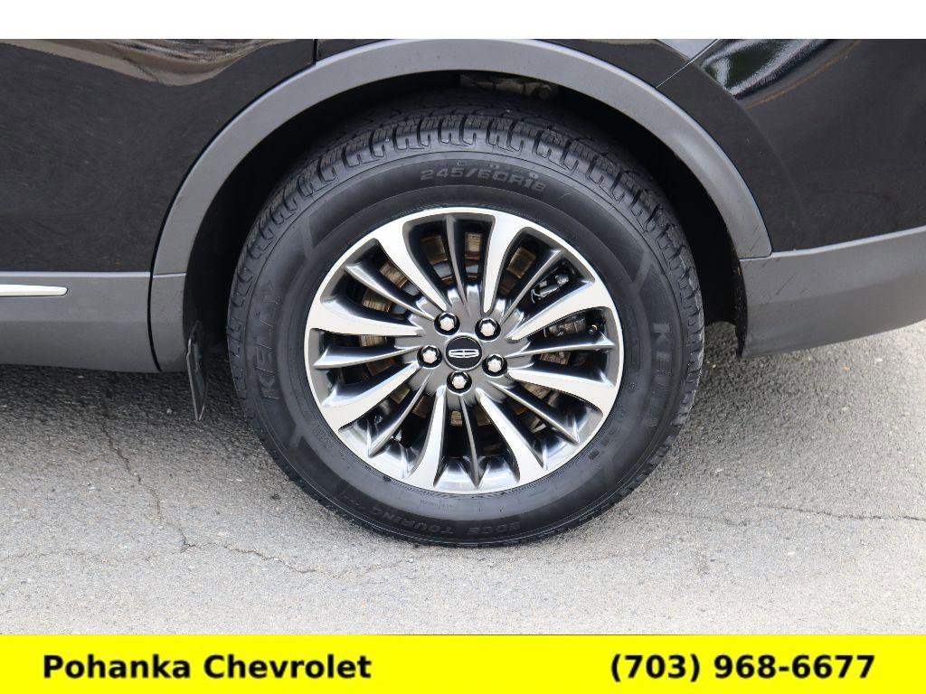 Used 2023 Lincoln Nautilus Reserve image 28