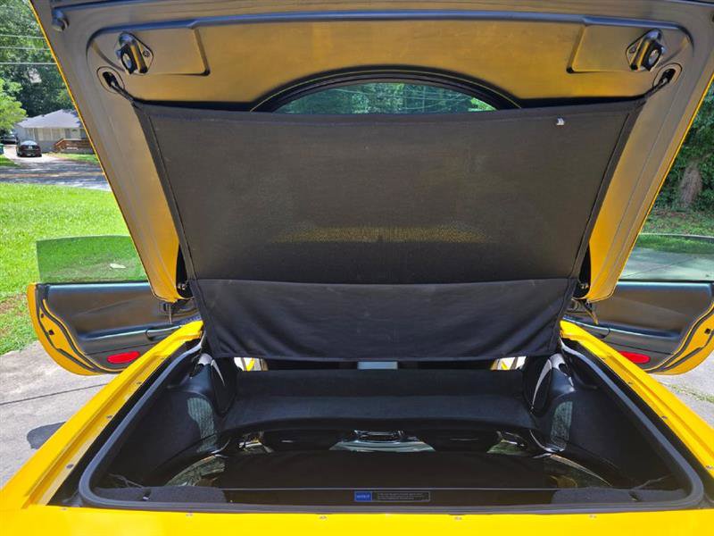 Used 2000 Chevrolet Corvette Coupe w/ Memory Pkg image 27