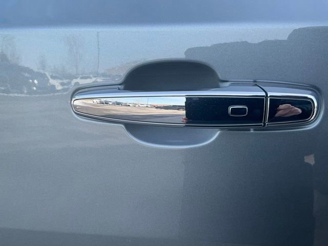 Used 2023 Chevrolet Traverse Premier w/ LPO, Floor Liner Package image 11