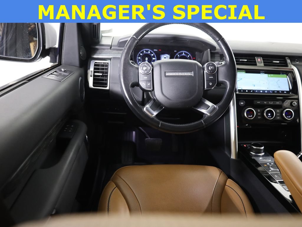 Used 2018 Land Rover Discovery HSE AWD/4WD image 39