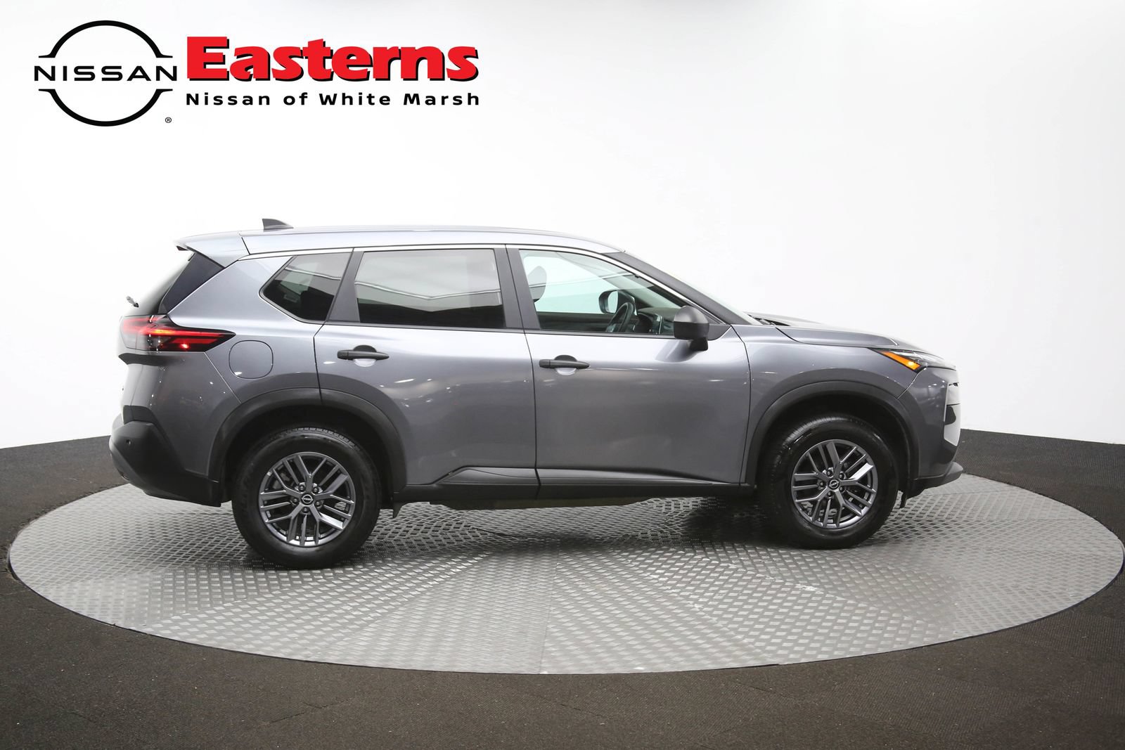 Used 2023 Nissan Rogue S AWD/4WD image 44