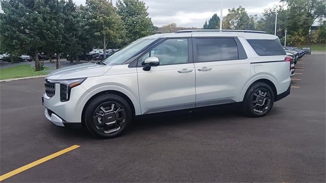 New 2026 Kia Carnival EX image 7