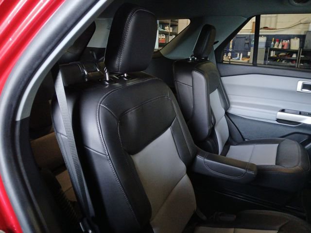 Used 2023 Ford Explorer XLT w/ Equipment Group 202A image 44