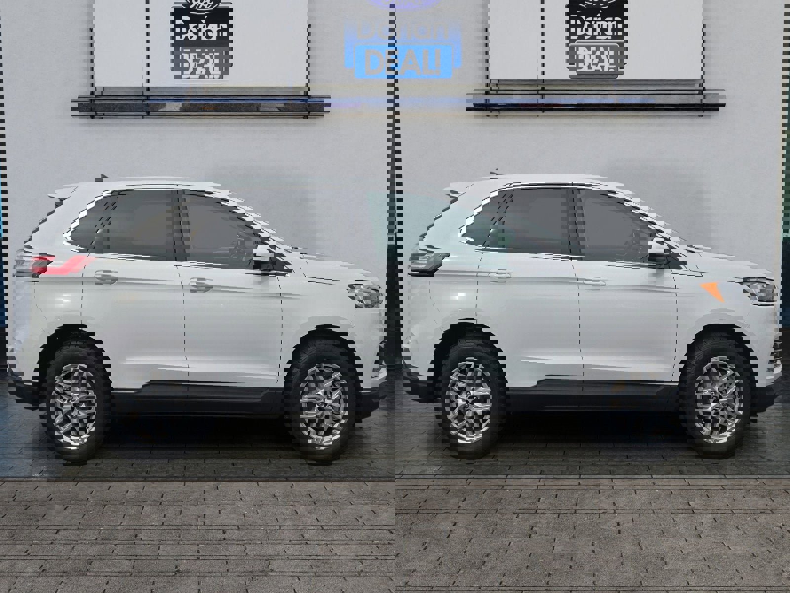 Certified 2024 Ford Edge SEL w/ Convenience Package image 2