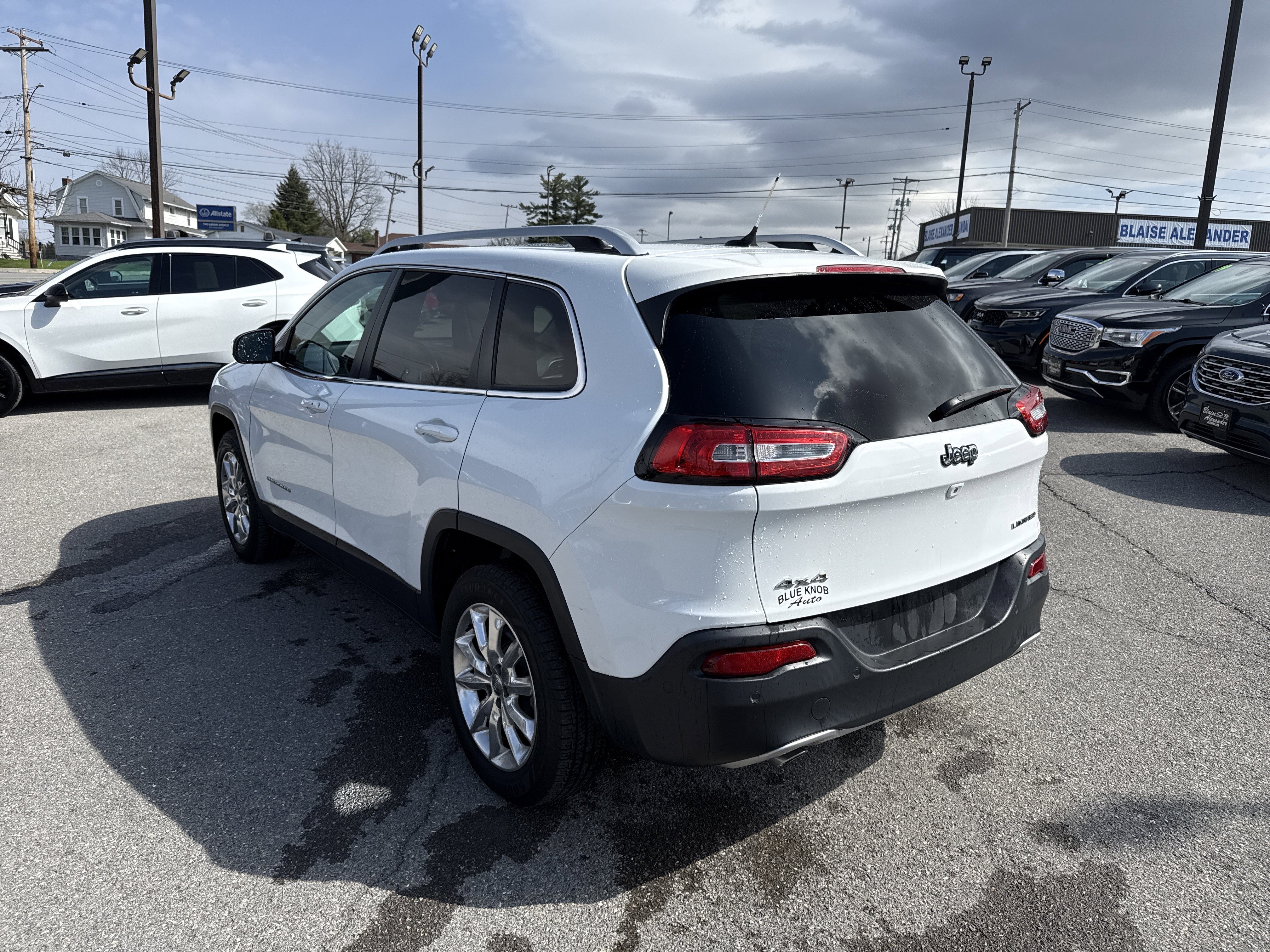 Used 2014 Jeep Cherokee Limited w/ Technology Group image 9