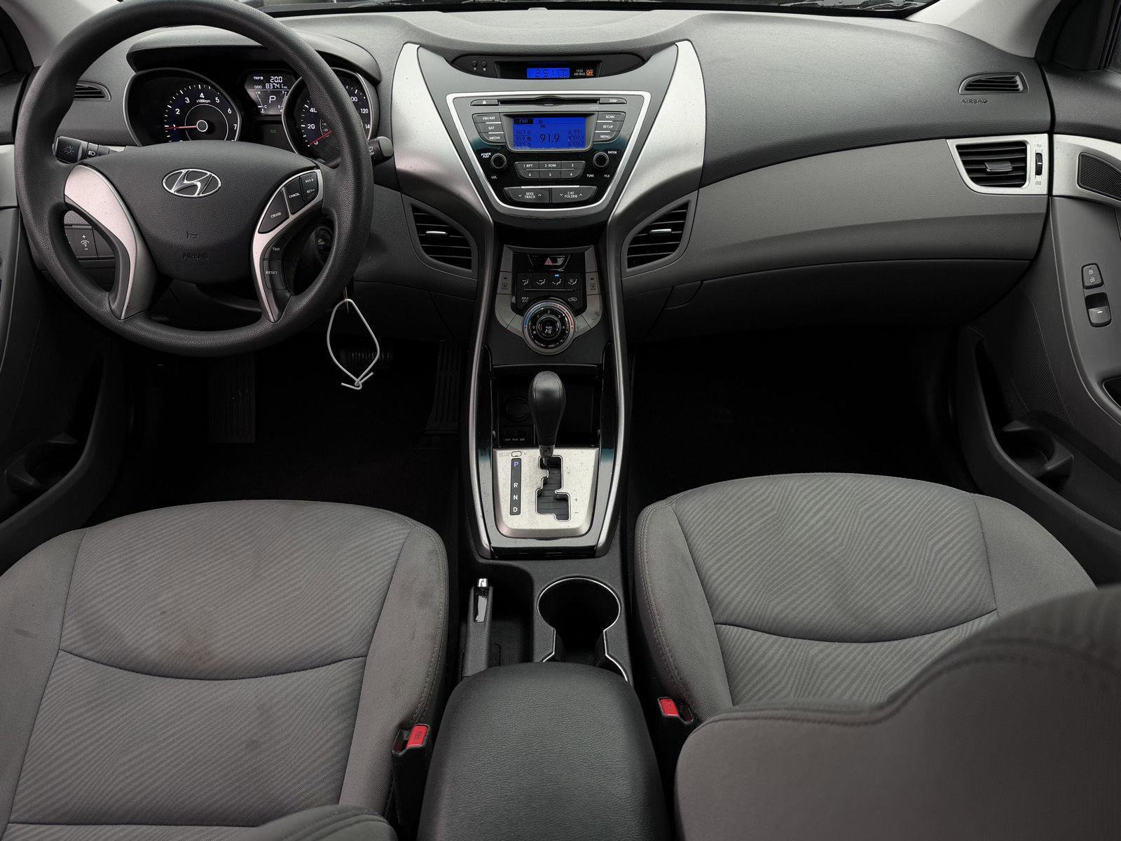 Used 2013 Hyundai Elantra GLS image 7