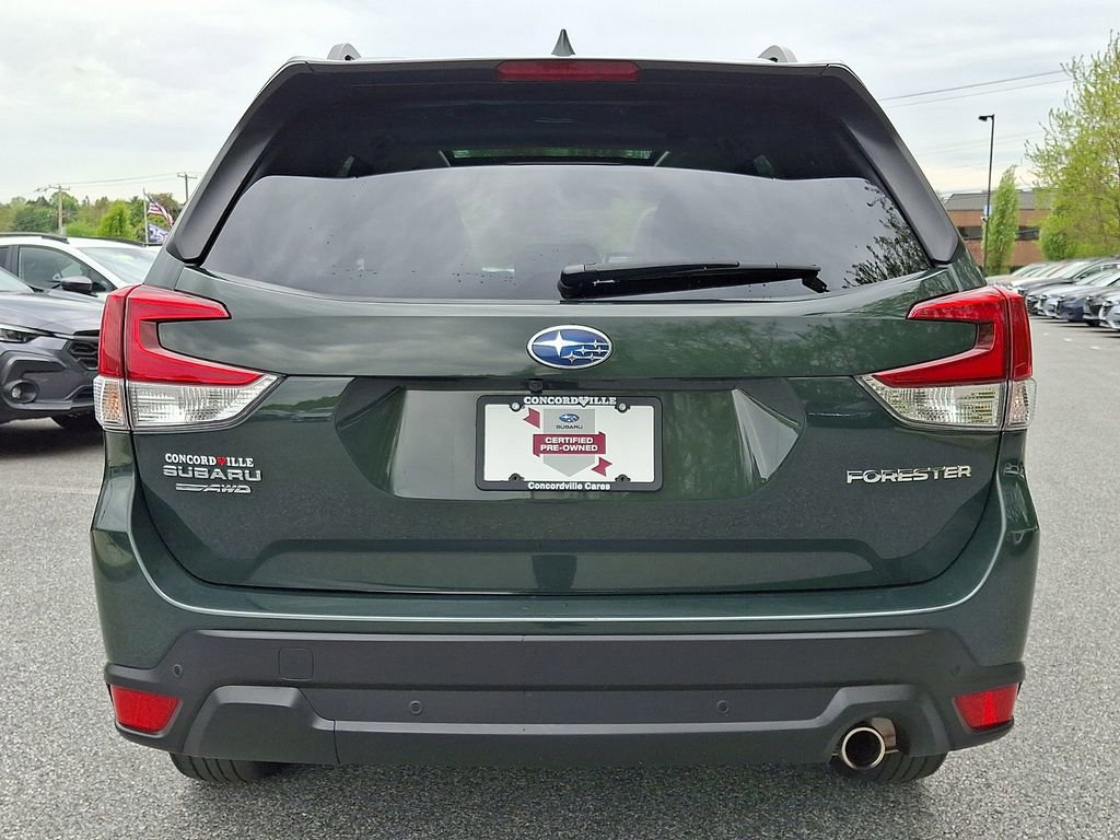 Certified 2023 Subaru Forester Limited AWD/4WD image 6