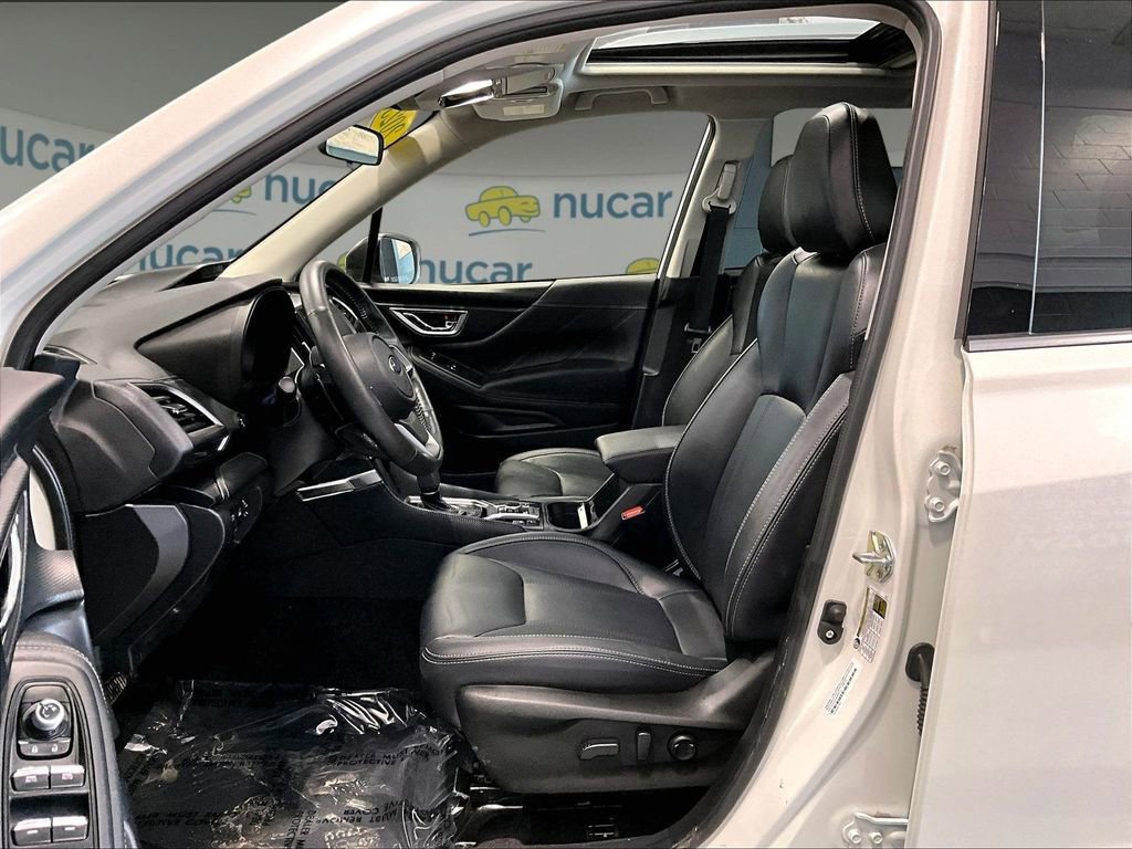 Used 2023 Subaru Forester Touring image 11
