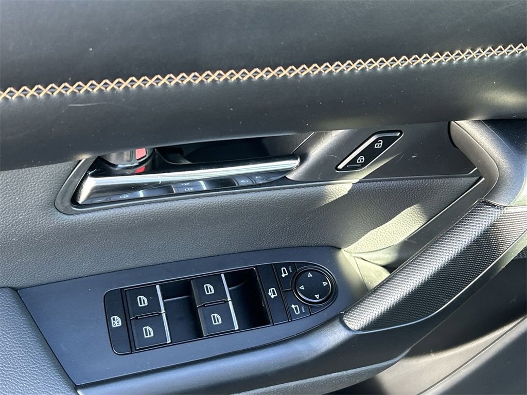 Used 2025 MAZDA CX-50 AWD 2.5 S w/ Weather Package image 16