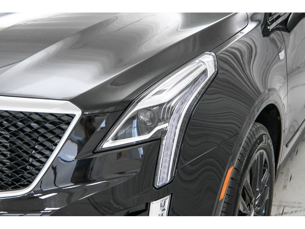 New 2026 Cadillac XT5 Sportv w/ LPO, Onyx Lite Package image 9