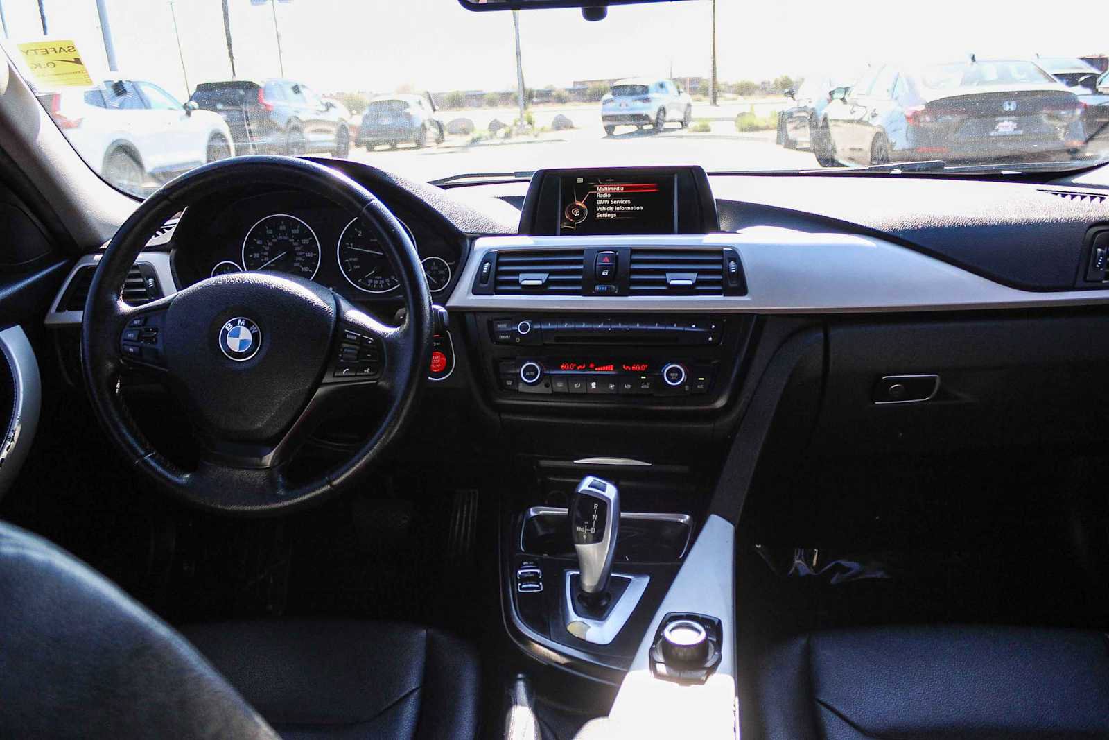 Used 2015 BMW 320i Sedan image 12