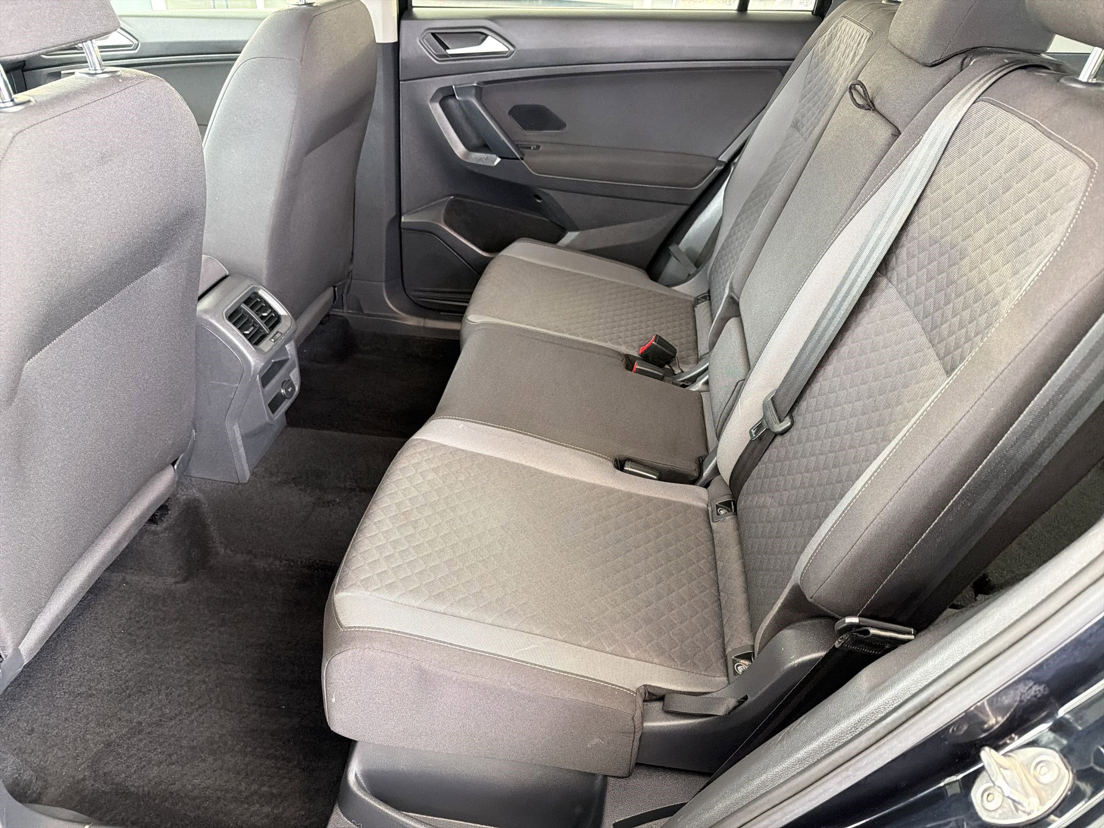 Used 2019 Volkswagen Tiguan S w/ Driver Assistance Package image 15