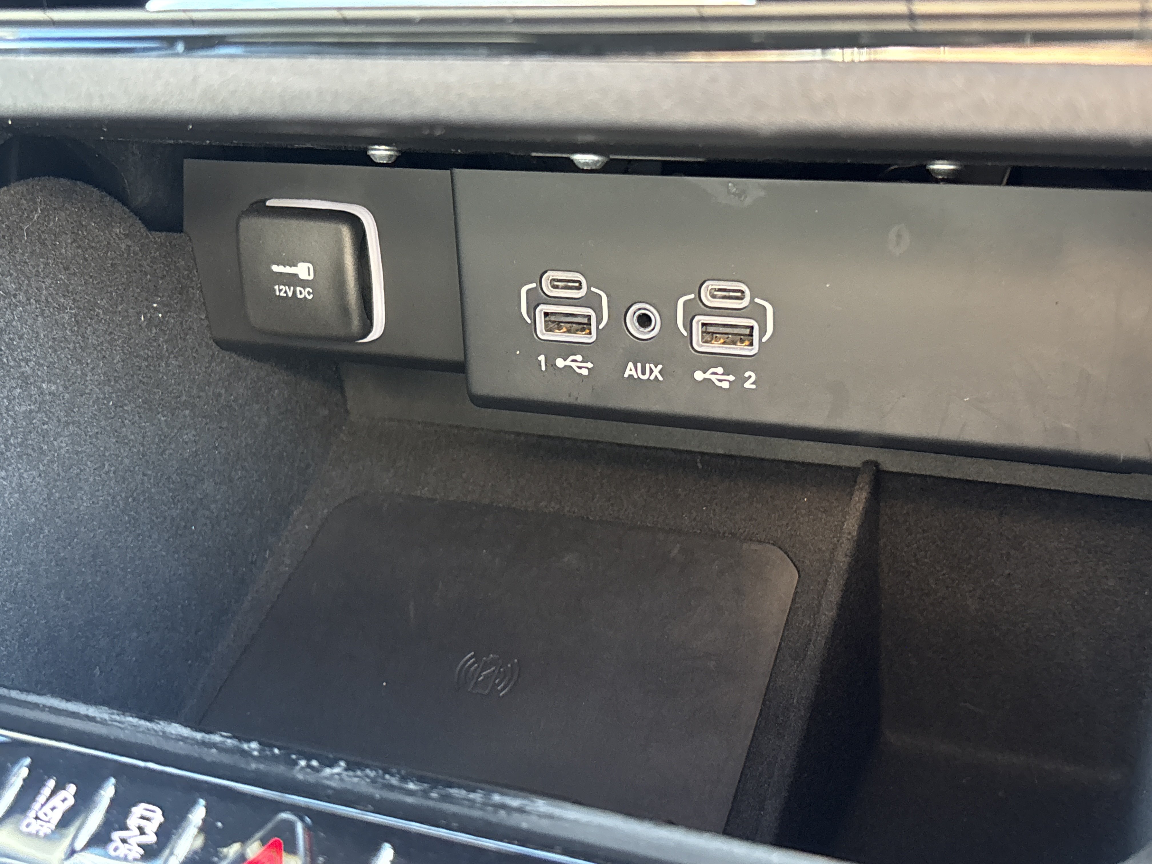 Used 2022 Jeep Wagoneer Series III AWD/4WD image 8