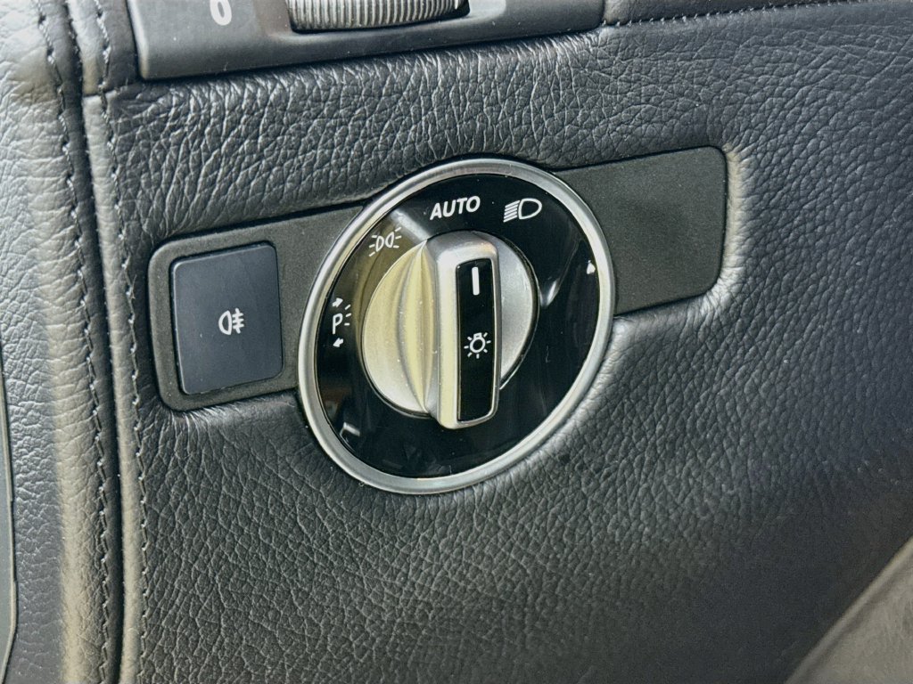 Used 2017 Mercedes-Benz G 550 image 10