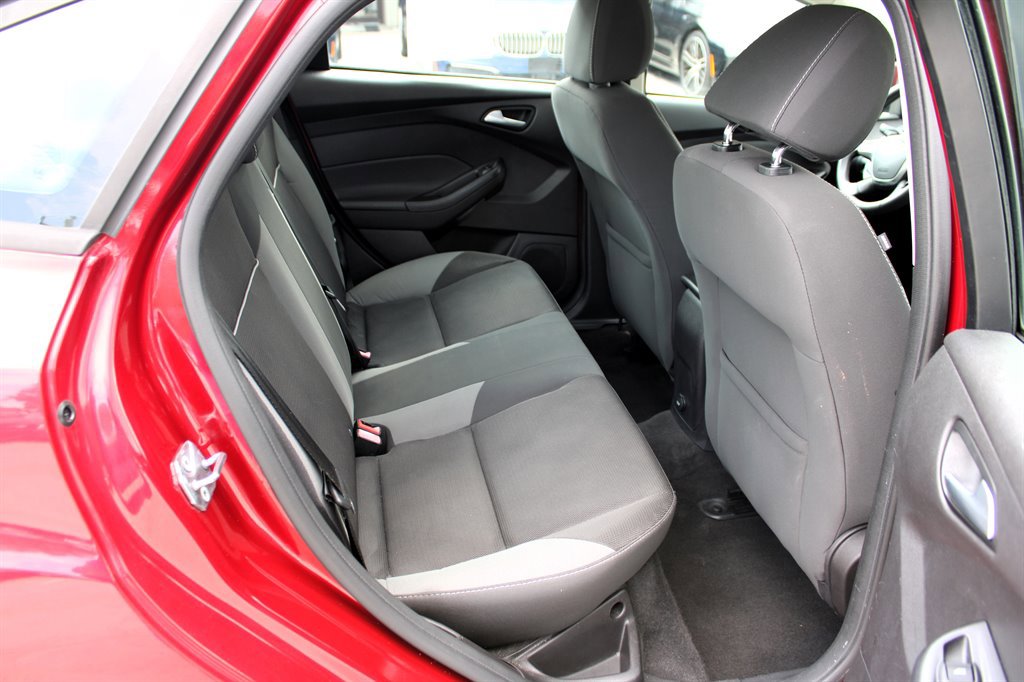 Used 2013 Ford Focus SE image 19
