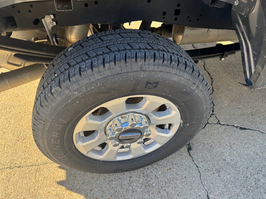 Used 2024 Ford F250 XLT w/ FX4 Off-Road Package image 11