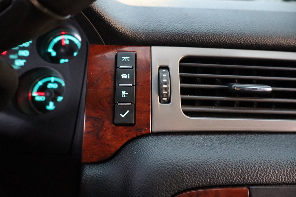 Used 2011 Chevrolet Silverado 2500 LTZ w/ LTZ Plus Package image 15