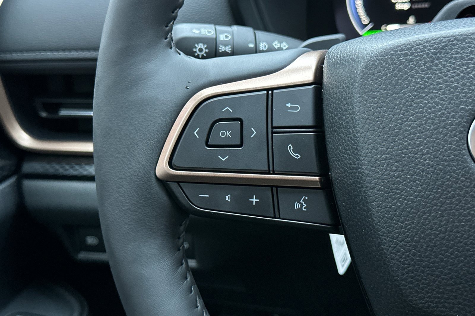 Certified 2025 Toyota Grand Highlander MAX Platinum image 32