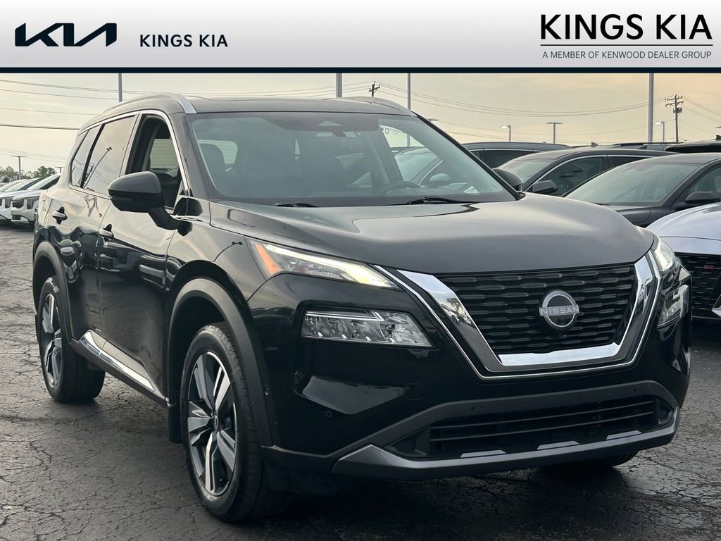 Used 2023 Nissan Rogue SL w/ SL Premium Package AWD/4WD image 1