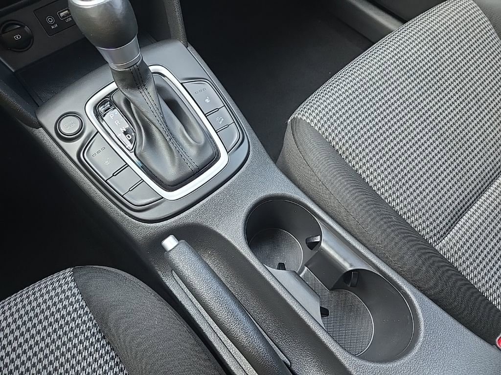 Used 2021 Hyundai Kona SEL w/ Cargo Package FWD image 42