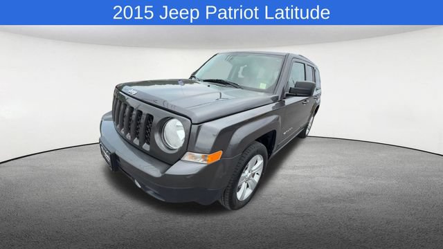 Used 2015 Jeep Patriot Latitude AWD/4WD image 4
