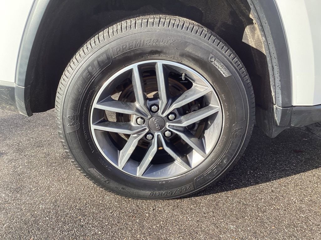 Used 2020 Jeep Grand Cherokee Limited image 7