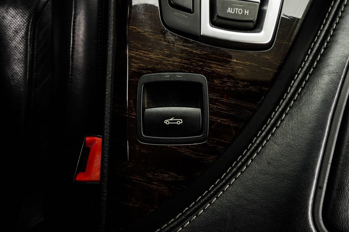 Used 2014 BMW 650i Convertible RWD image 19