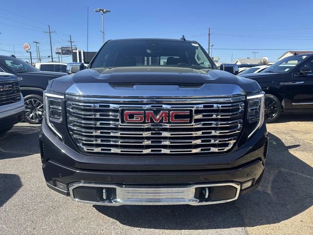 Used 2023 GMC Sierra 1500 Denali w/ Technology Package image 2