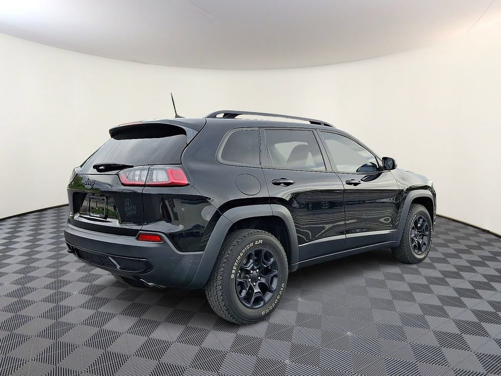 Used 2022 Jeep Cherokee Latitude AWD/4WD image 9