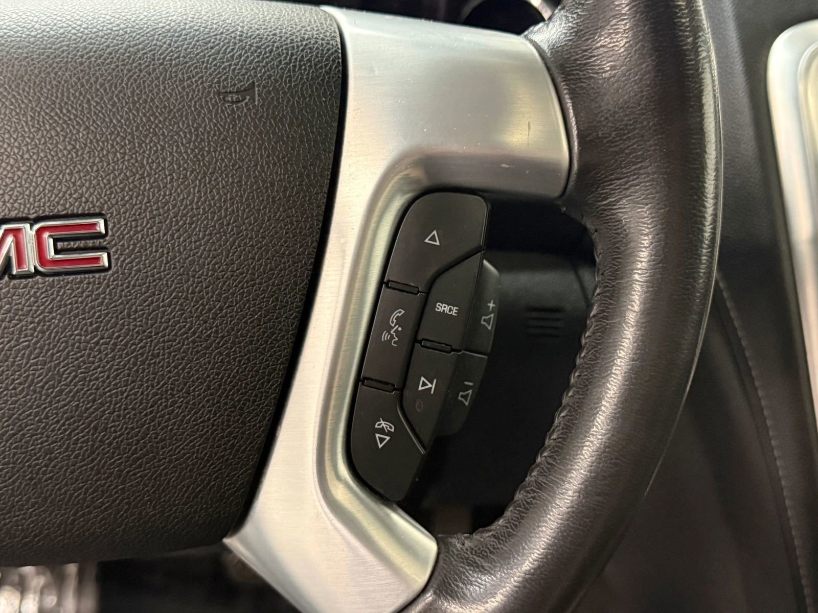 Used 2015 GMC Acadia SLT w/ Open Road Package image 32