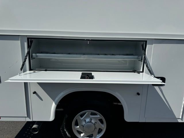 New 2025 Ford E-350 and Econoline 350 Super Duty w/ Power Equipment Group RWD image 30