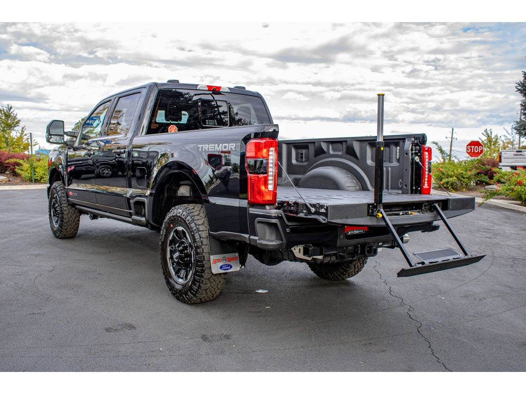 New 2026 Ford F250 Lariat image 11