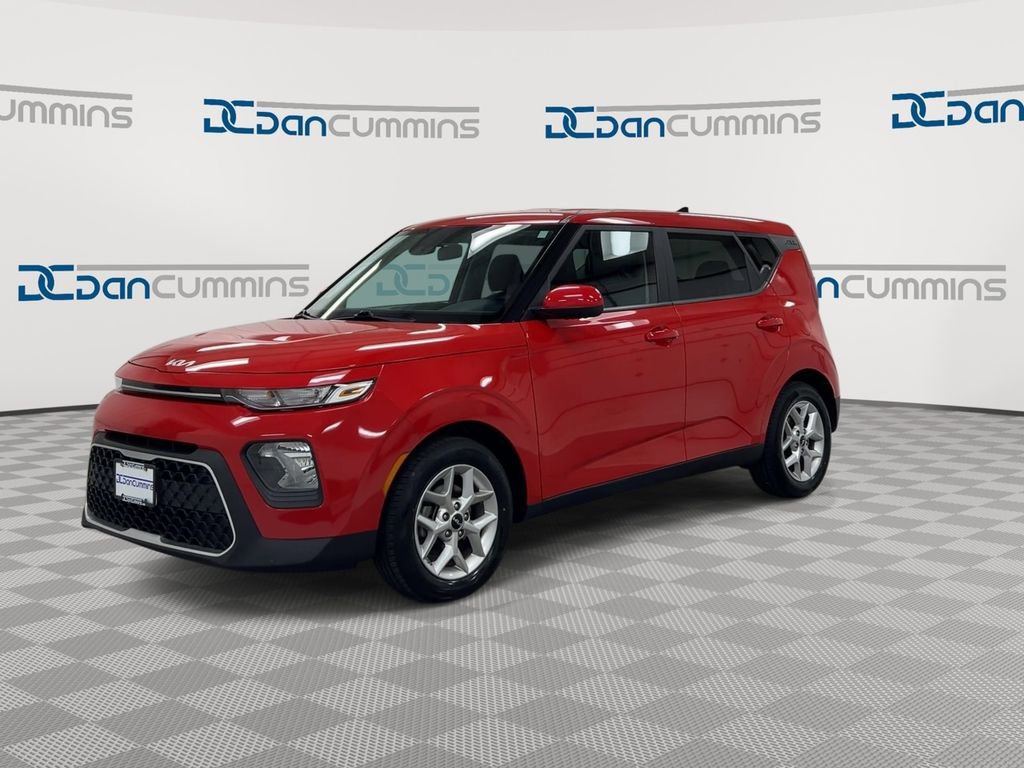 Used 2022 Kia Soul LX w/ Technology Package image 4