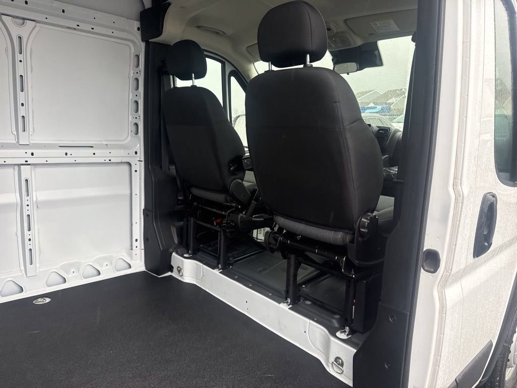 Used 2024 RAM ProMaster 2500 FWD image 29