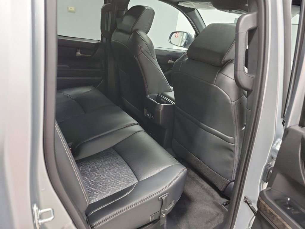 Used 2025 Toyota Tacoma Limited image 20