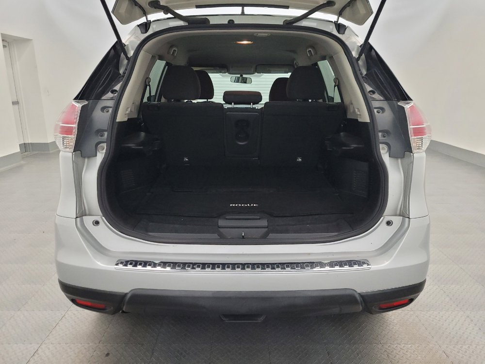 Used 2016 Nissan Rogue SV FWD image 29