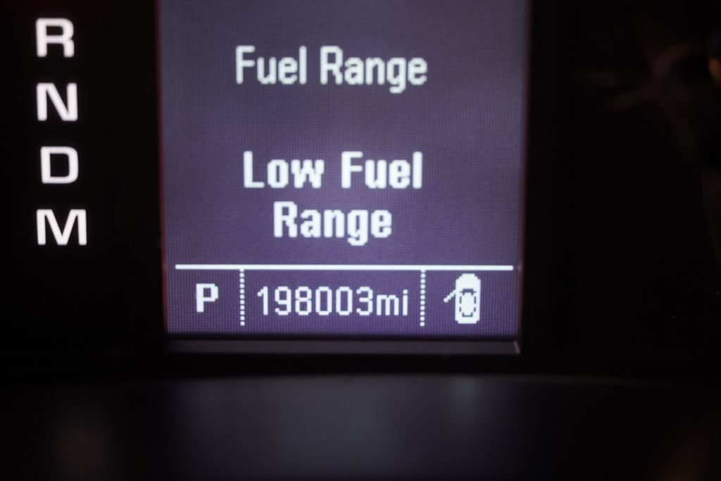 Used 2014 Chevrolet Silverado 1500 W/T w/ Trailering Package AWD/4WD image 4
