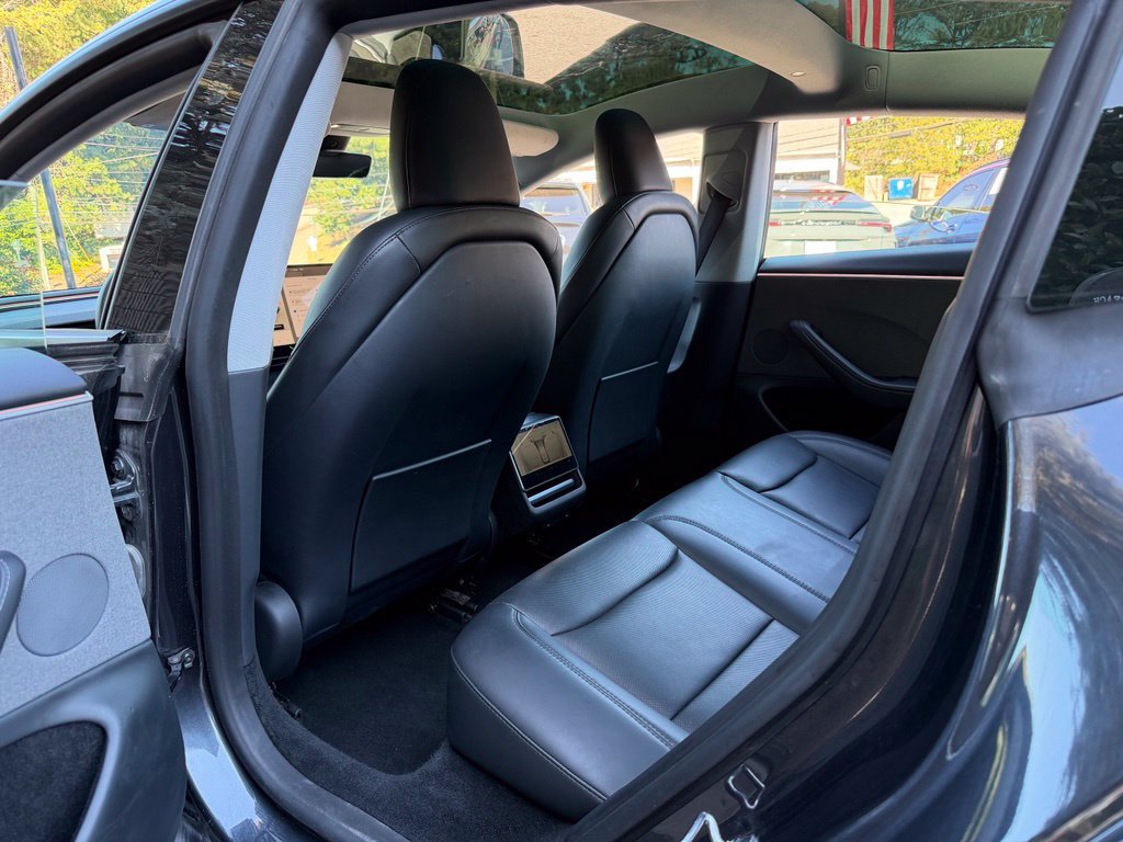 Used 2025 Tesla Model 3 RWD image 30