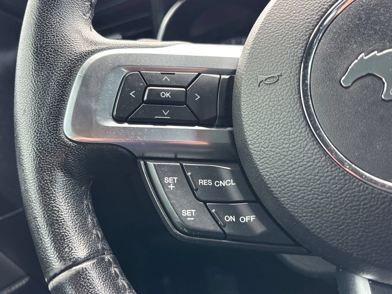 Used 2016 Ford Mustang Coupe w/ Equipment Group 051A RWD image 23