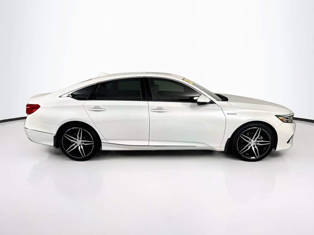 Certified 2021 Honda Accord Touring image 4