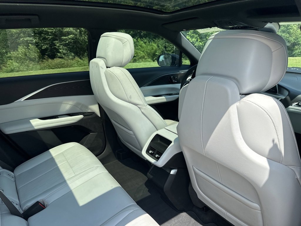 Certified 2024 Cadillac Lyriq Sport image 41