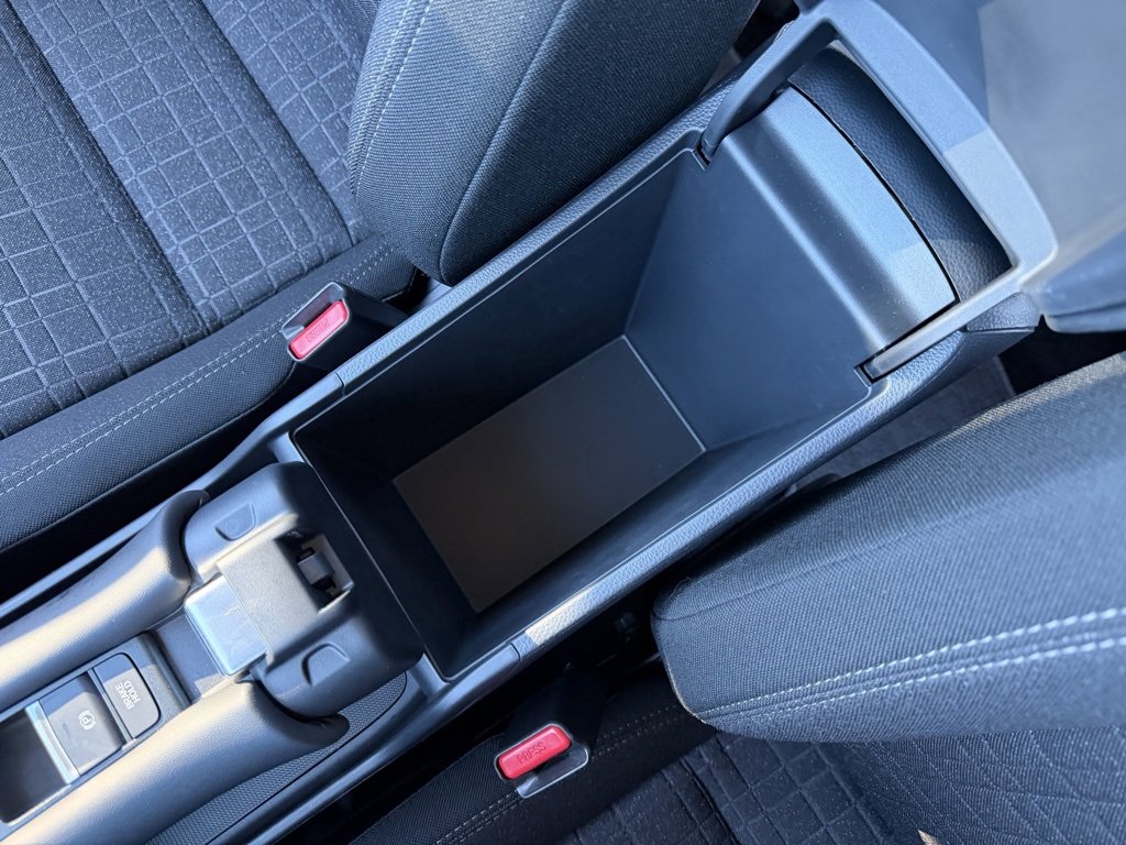 Used 2025 Honda HR-V LX image 28