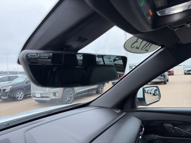 Used 2023 Chevrolet Traverse RS w/ LPO, Floor Liner Package image 30