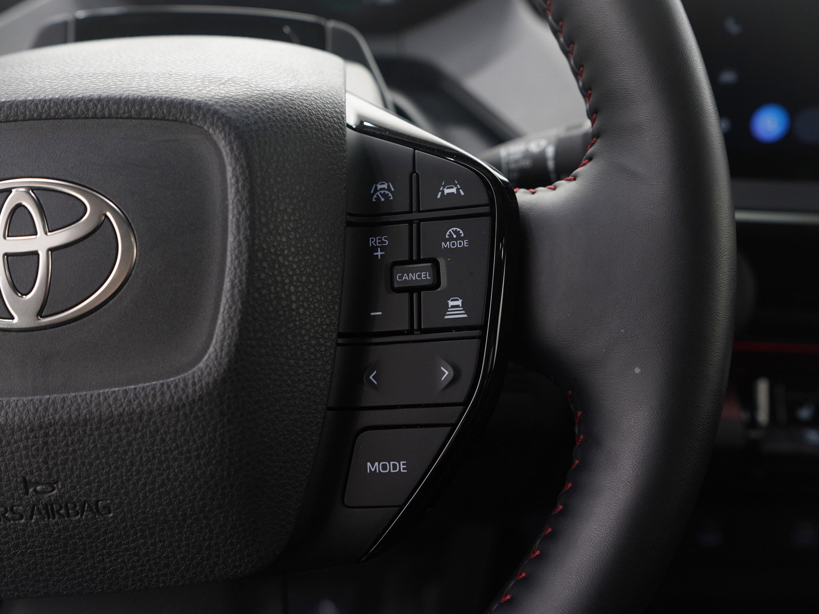 Used 2024 Toyota Prius Prime Premium image 27